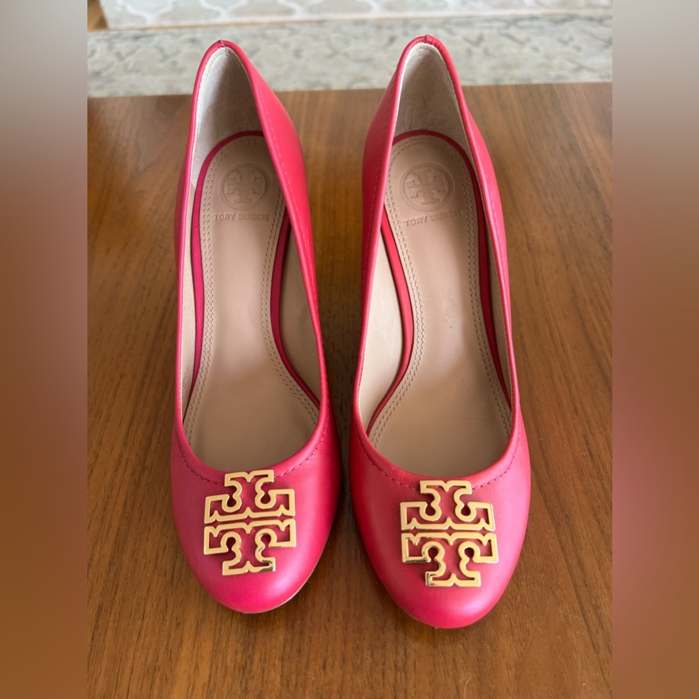 New Tory Burch Pink Wedge Shoes, Size 5.5